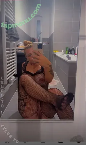 Lara Bttn / Larabttn / lara.bttn / lara.bttn.lara / larabttnab18 / larabttnlara / larabttnn / user369538680802516992 nude photo #0554