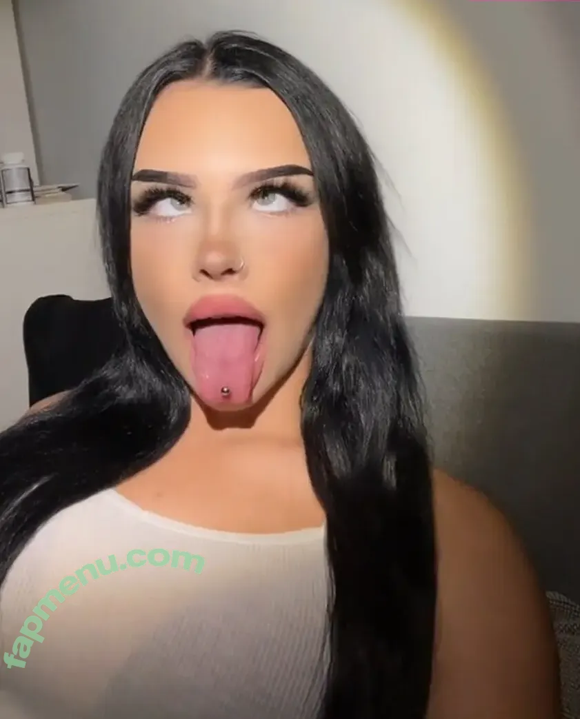 Lara Bttn nude photo #0517 (lara.bttn.lara / larabttnab18)