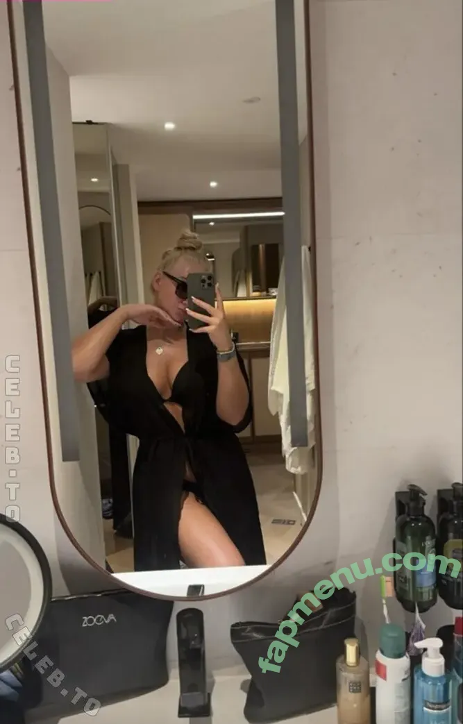 Lara-Charlottee nude photo #0058 (laracharlottee / laracharlotteee / lotte_hot)