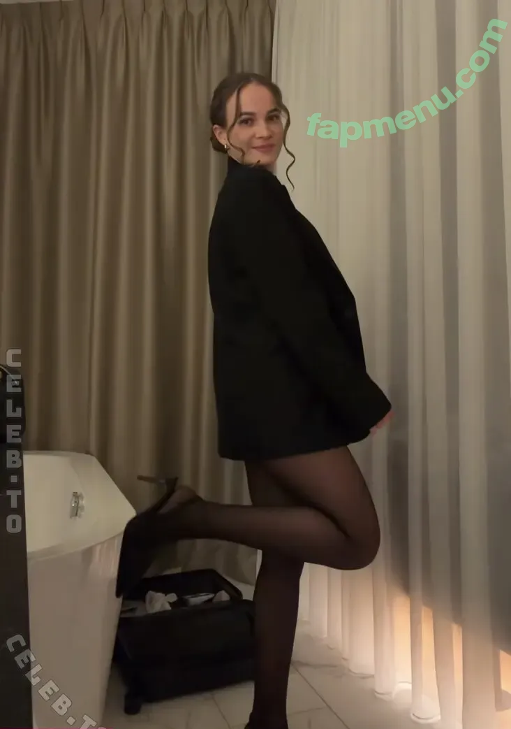 lara-emilia nude photo #0108 (laraemilia / laraemiliaaa)