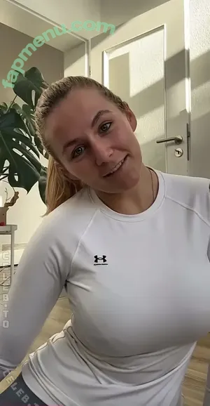 Lara Esser / esser.lari / laraaaaaa296 nude photo #0083