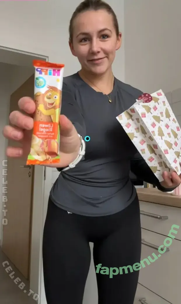 Lara Esser nude photo #0077 (esser.lari / laraaaaaa296)