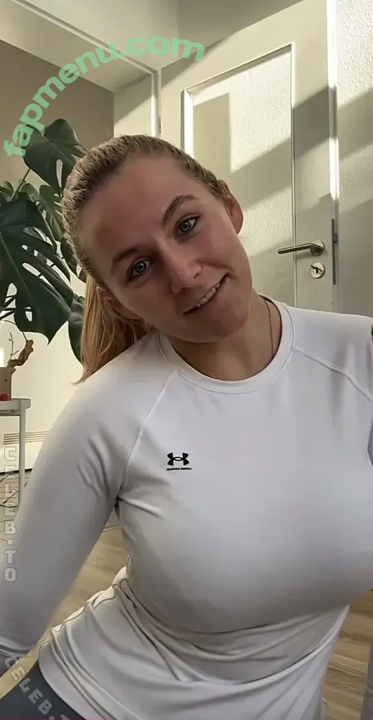 Lara Esser nude photo #0083 (esser.lari / laraaaaaa296)