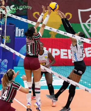 Lara Nobre / larinha_nobre nude photo #0162