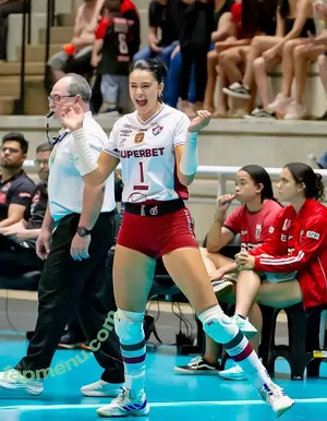 Lara Nobre / larinha_nobre nude photo #0163