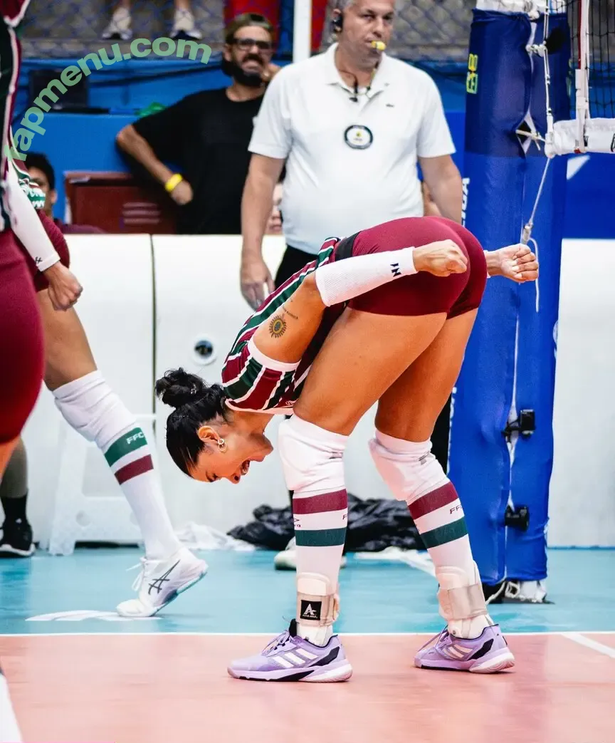 Lara Nobre nude photo #0187 (larinha_nobre)