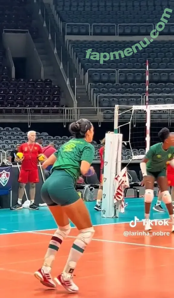 Lara Nobre nude photo #0193 (larinha_nobre)