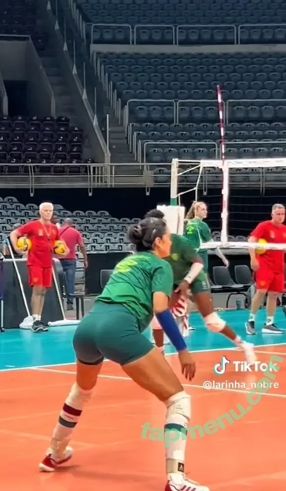 Lara Nobre nude photo #0194 (larinha_nobre)