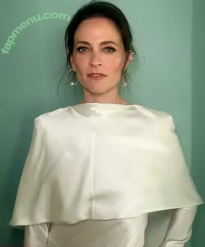 Lara Pulver / larapulver nude photo #0021