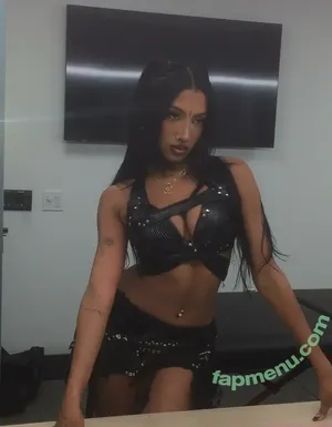 Lara Raj / lararajj / memberKATSEYE nude photo #0167