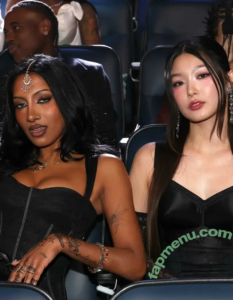 Lara Raj nude photo #0084 (lararajj / memberKATSEYE)