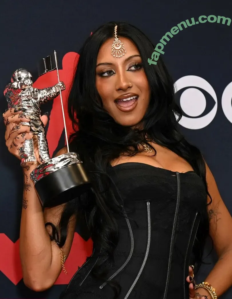 Lara Raj nude photo #0088 (lararajj / memberKATSEYE)