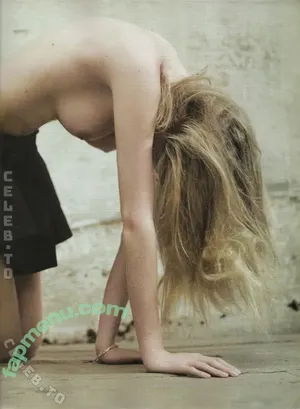 Lara Stone / lara_stone nude photo #0242