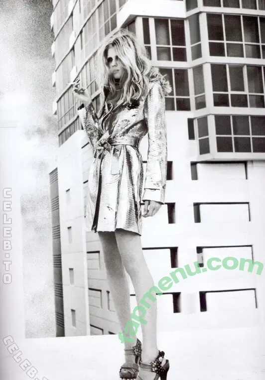 Lara Stone nude photo #0239 (lara_stone)