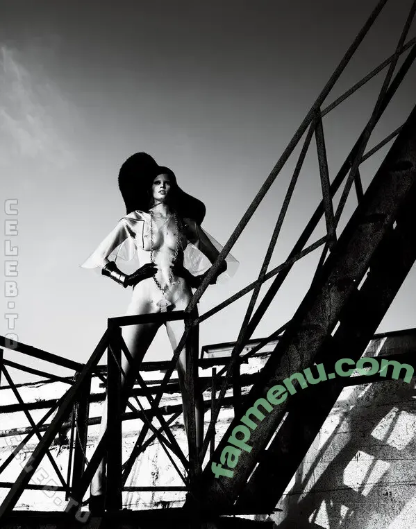 Lara Stone nude photo #0326 (lara_stone)