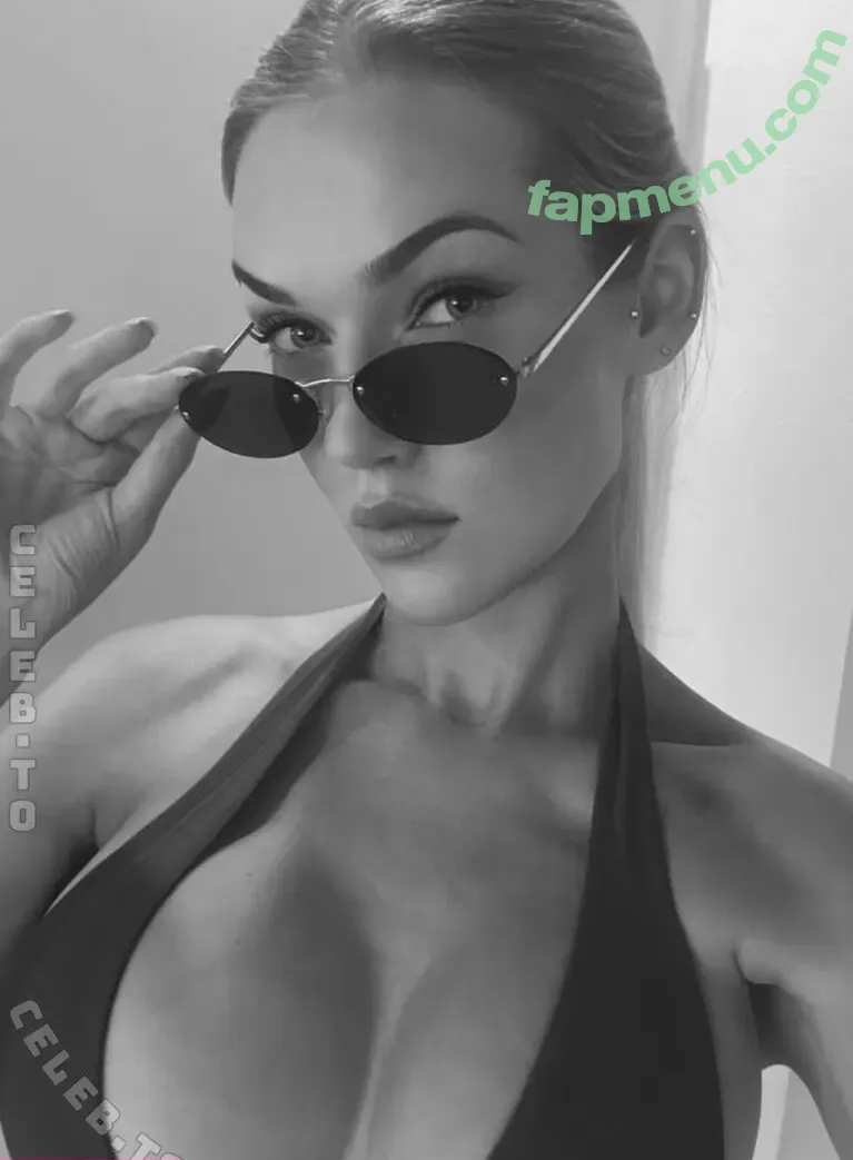 Laraa08 nude photo #0039 (Laraa08)