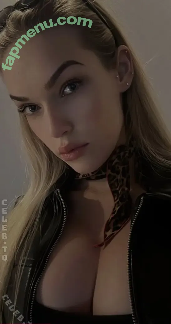 Laraa08 nude photo #0047 (Laraa08)