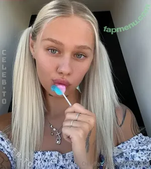 Laracassie / Anastasia-Haze / anastasiahaze / cassie.core / cassiiecoree nude photo #0078