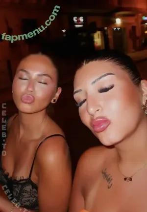 laraemiii / laraaemiii nude photo #0050