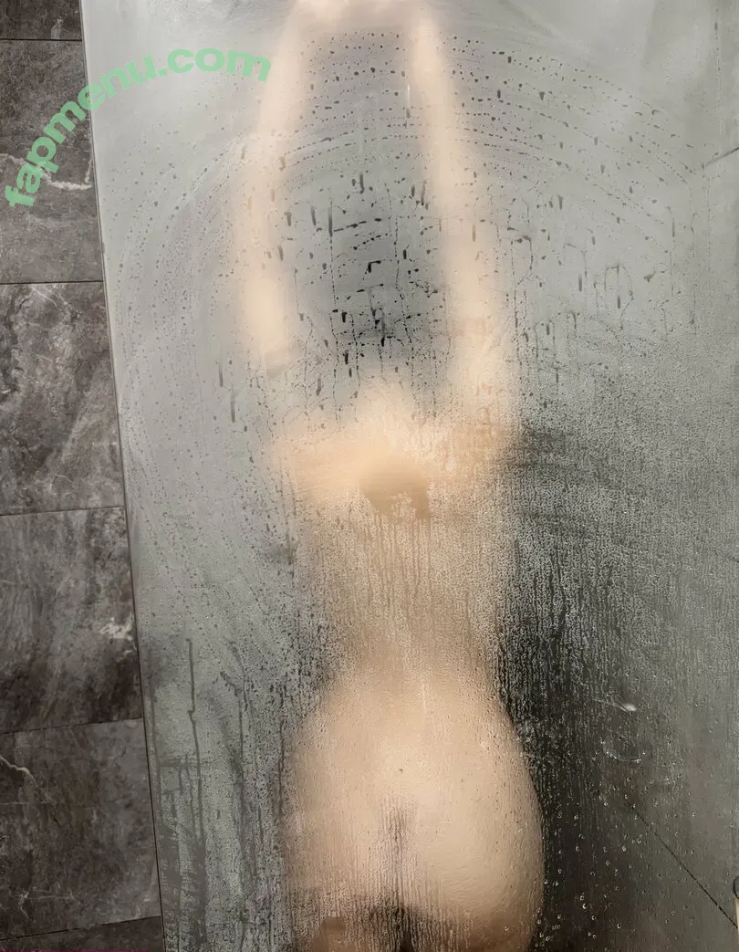 larapechika nude photo #0163 (laropechika)