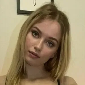 laraschatz07 / larascotton nude photo #0016