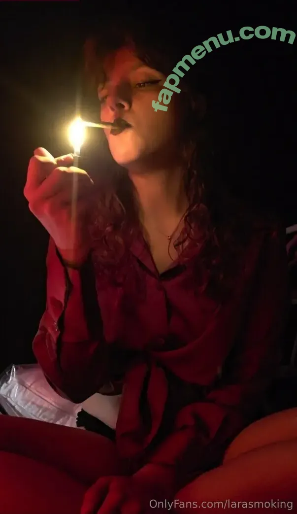 larasmoking nude photo #0014 (larasmoking)