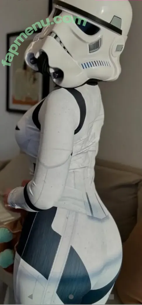 Larastormtrooper nude photo #0002 (Larastormtrooper)