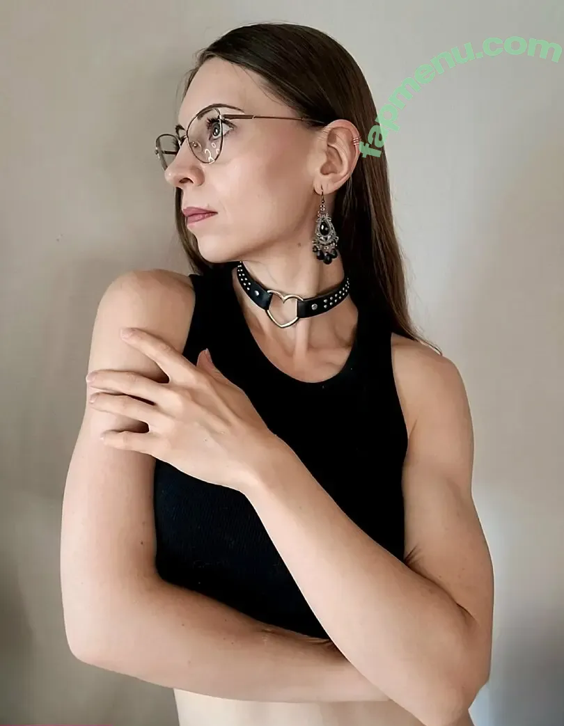 larawintersxxx nude photo #0007 (larawintersxx)