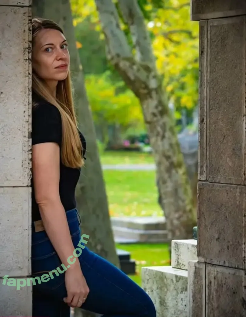 larawintersxxx nude photo #0028 (LaraWintersSC / larawintersxx)