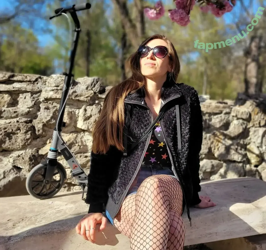 larawintersxxx nude photo #0052 (LaraWintersSC / larawintersxx)