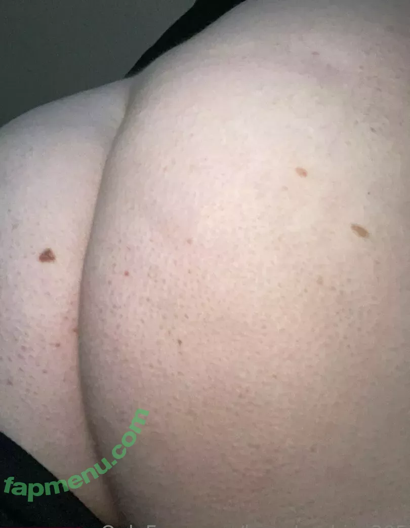 largeboobies305 nude photo #0098 (largeboobies305)