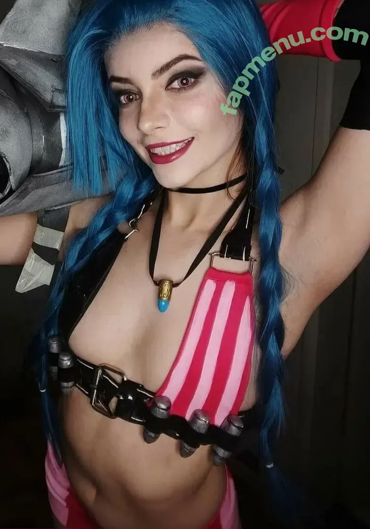 Lari Anjos nude photo #0069 (DonaLarocas / Larissa Anjos Cosplayer / lari.anjos)