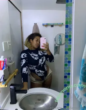 larisafoxvip / larisafoxlatina nude photo #0004