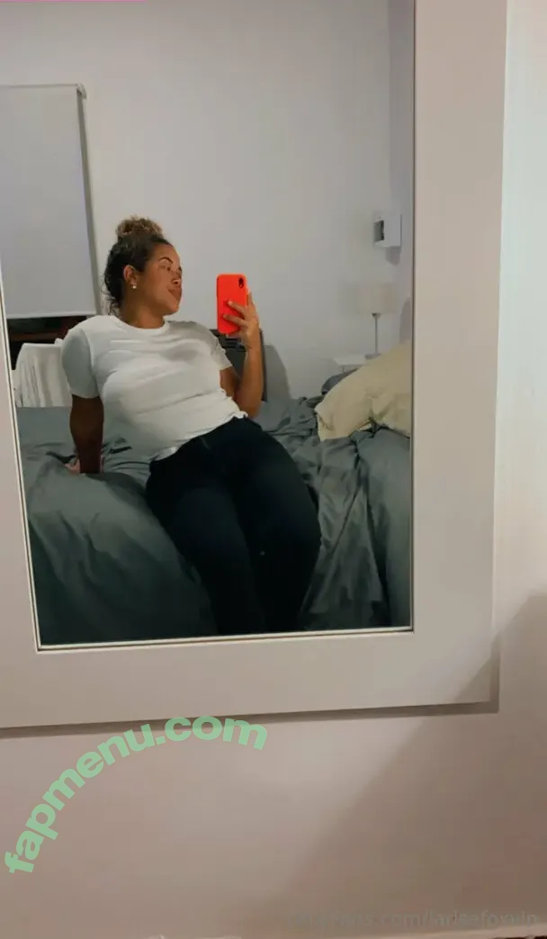 larisafoxvip nude photo #0006 (larisafoxlatina)