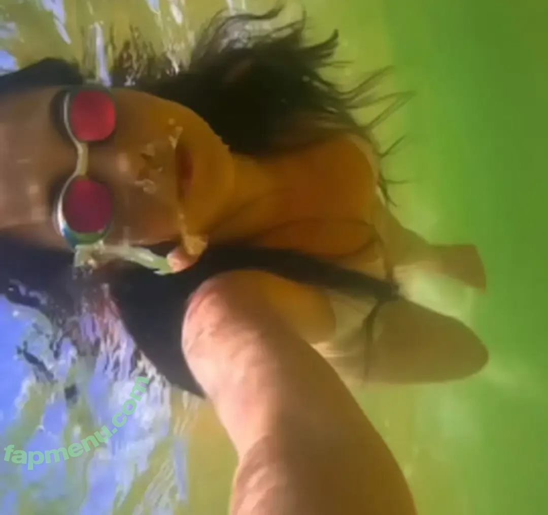 Larissa Costa nude photo #0101 (laricostaq)