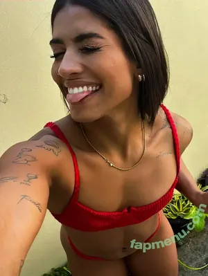 Larissa Felix / _Larisfelix09 nude photo #0016