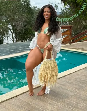 Larissa Felix / _Larisfelix09 nude photo #0059