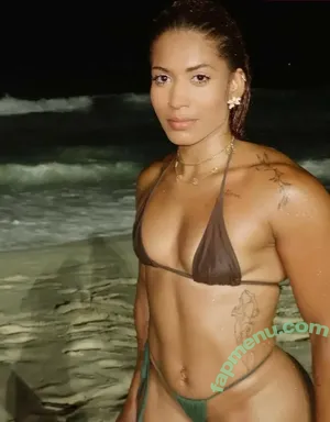 Larissa Felix / _Larisfelix09 nude photo #0078