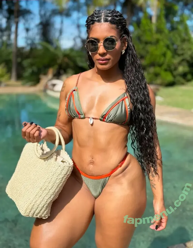 Larissa Felix nude photo #0051 (_Larisfelix09)