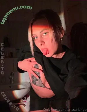 Larissa Lange / langeelarissa / larissa-lange nude photo #0015
