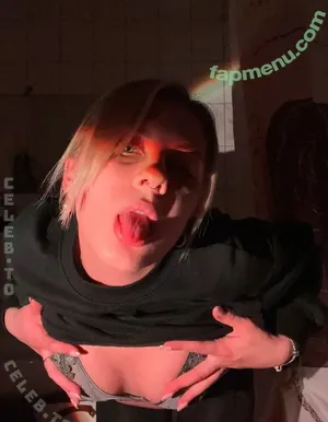 Larissa Lange / langeelarissa / larissa-lange nude photo #0021