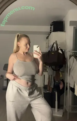 Larissa.lhaa nude photo #0019