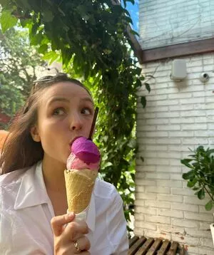 Larissa Manoela / larissamanoela nude photo #0543