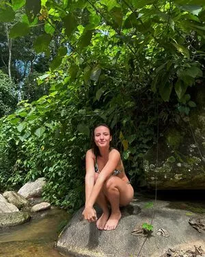 Larissa Manoela / larissamanoela nude photo #0573