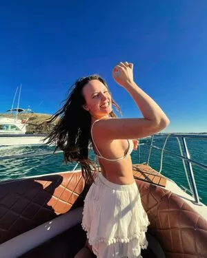 Larissa Manoela / larissamanoela nude photo #0660