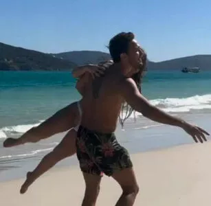 Larissa Manoela / larissamanoela nude photo #0722