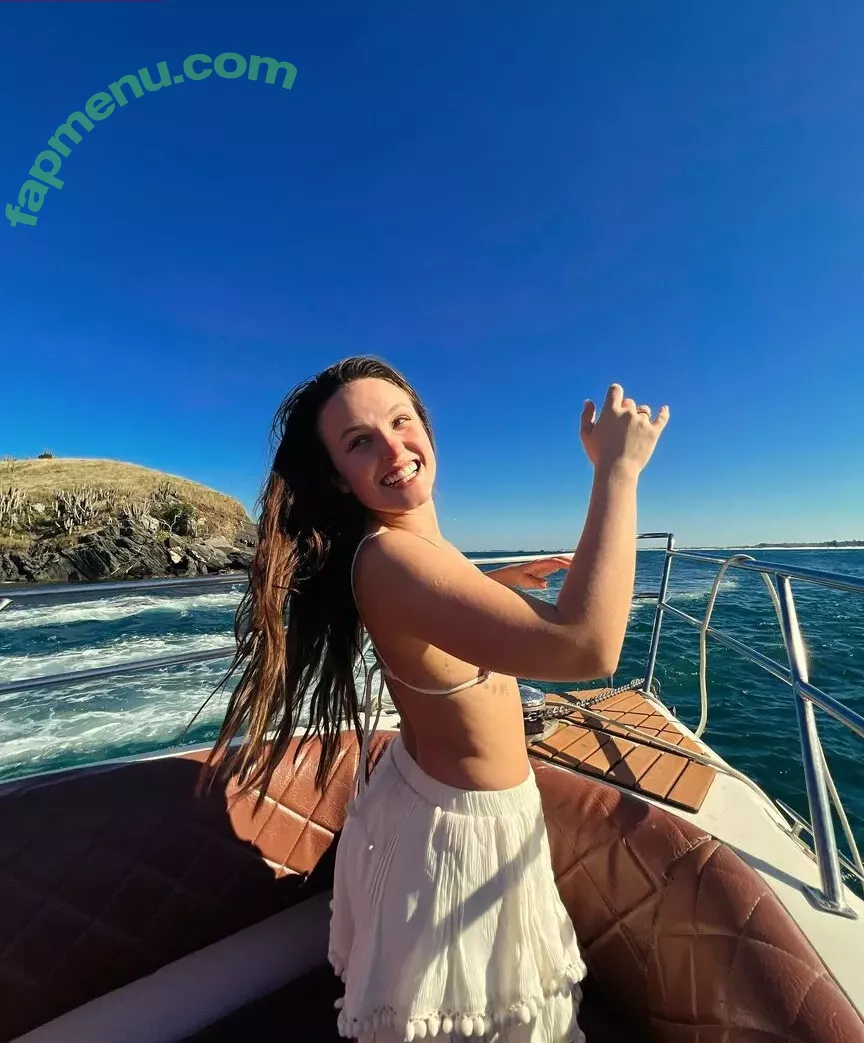 Larissa Manoela nude photo #0657 (larissamanoela)