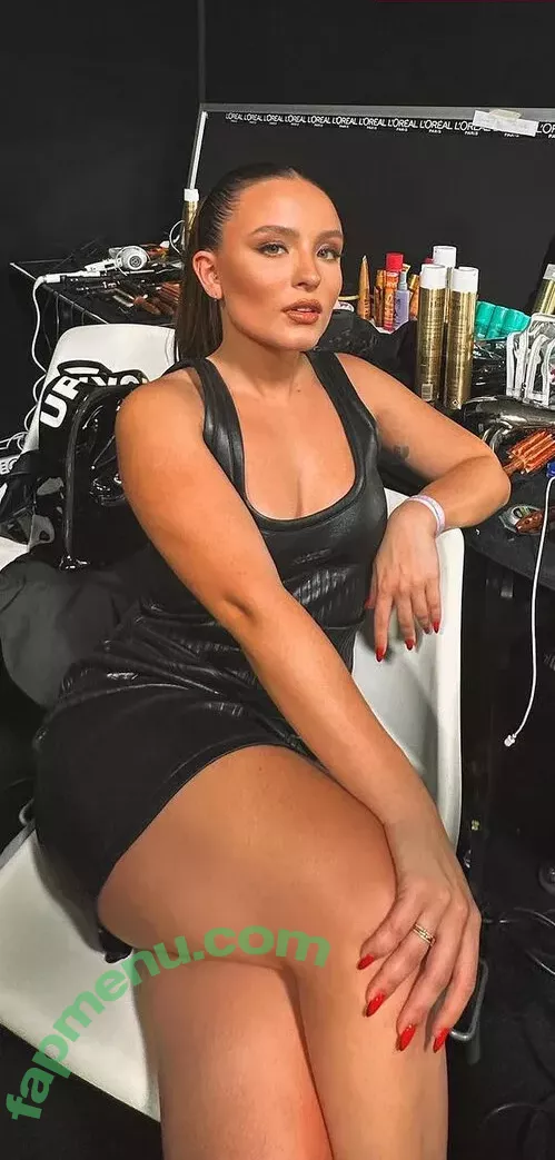 Larissa Manoela nude photo #0905 (larissamanoela)