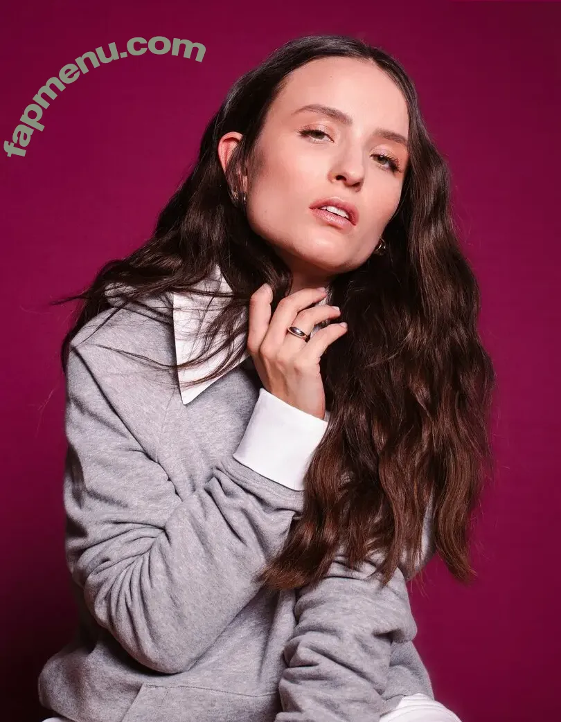 Larissa Manoela nude photo #1479 (larissamanoela)