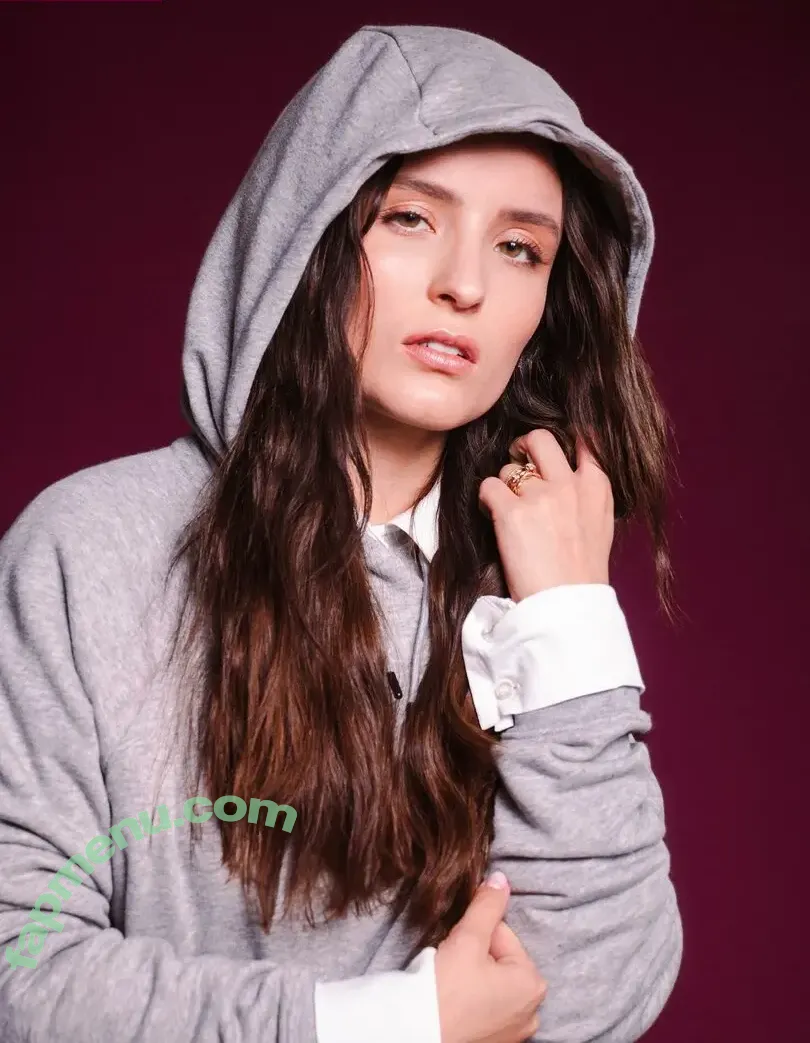 Larissa Manoela nude photo #1481 (larissamanoela)